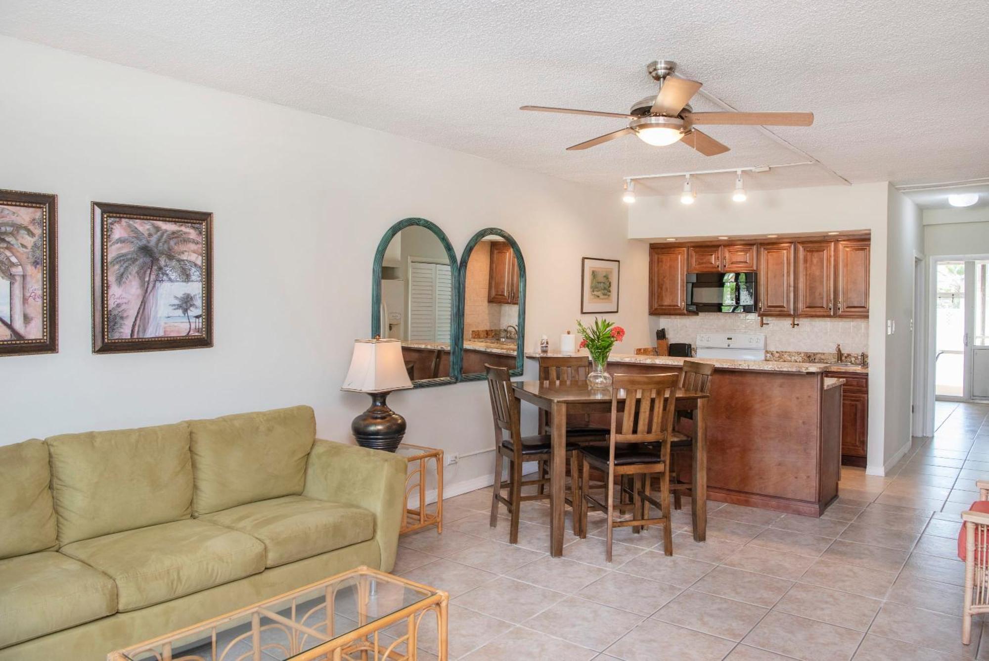Beach Living At Island Pine Villas George Town Exteriör bild