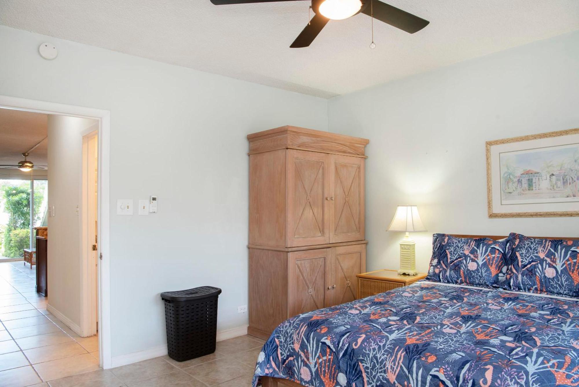 Beach Living At Island Pine Villas George Town Exteriör bild