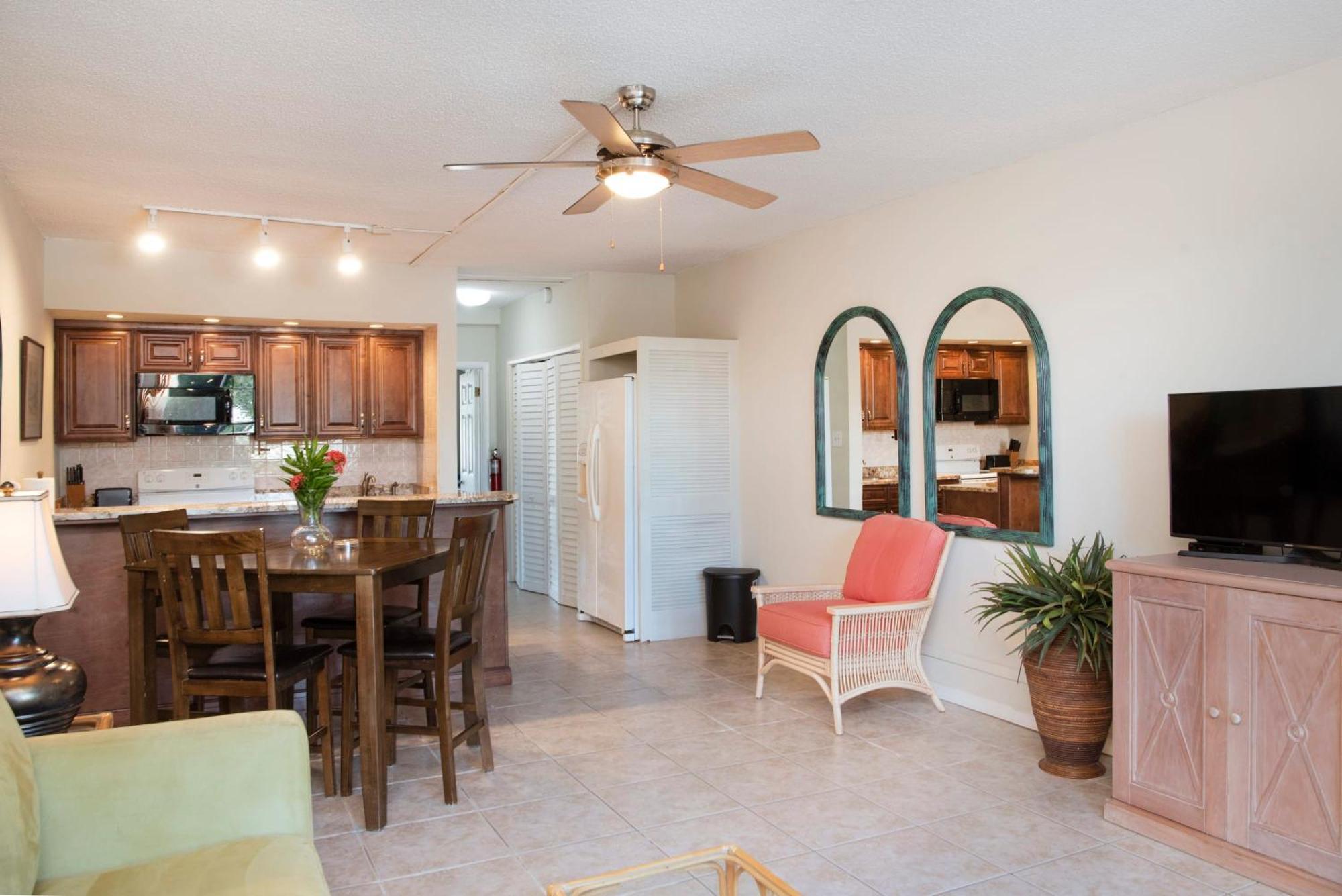 Beach Living At Island Pine Villas George Town Exteriör bild